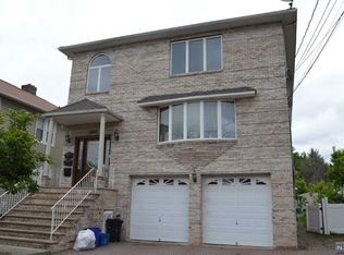 551 2nd Ave, Lyndhurst, NJ 07071