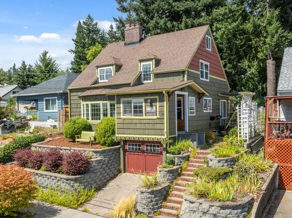 225 NE 14th Ave, Camas, WA 98607