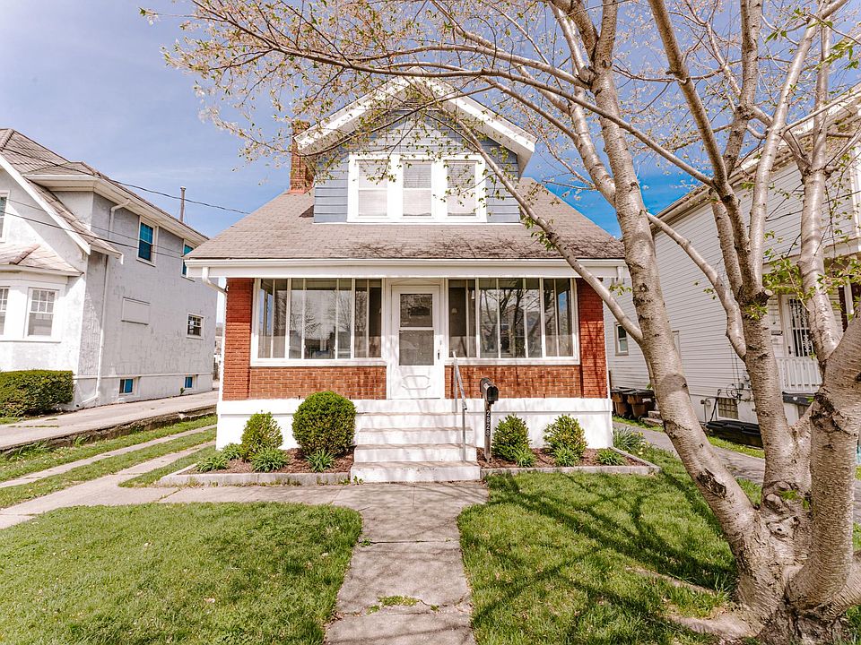 1st image of 2828 Norwood Ave