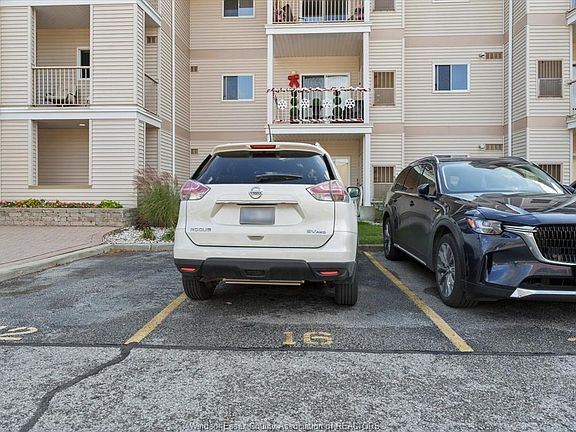 3rd image of 2922 Rivard Ave #116