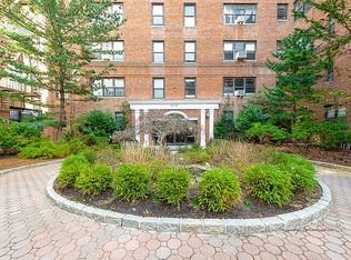 6735 Yellowstone Blvd APT 4S, Flushing, NY 11375