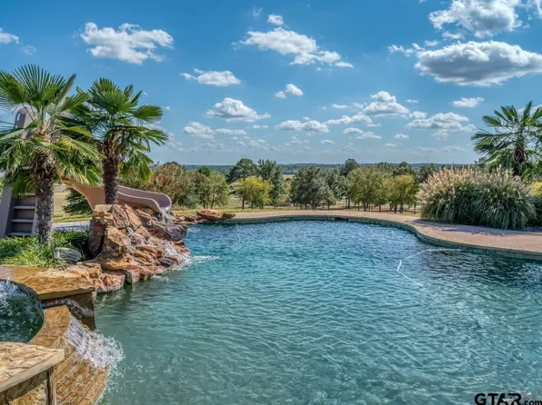 2215 Fm 13 E, Troup, TX 75789