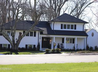 2 Heathcliff Rd, Rumson, NJ 07760