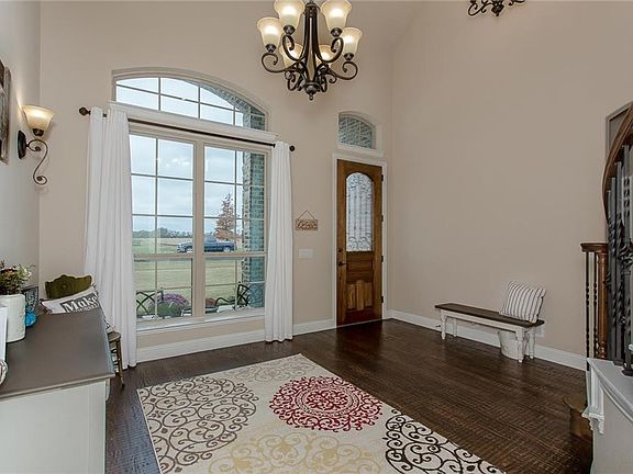 4th image of 708 The Trails Dr