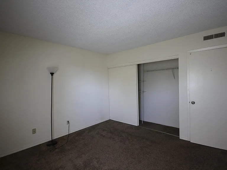 3120 E Van Teylingen Dr #C — Photo 13
