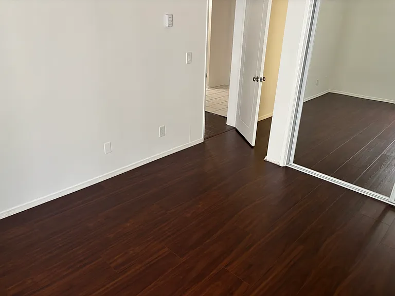 1428 Kelton Ave #301 — Photo 10