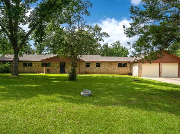 1318 Lansing Ln, Longview, TX 75605