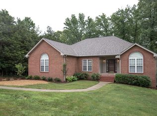 512 Chelsea Ln, Lebanon, TN 37090
