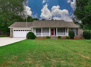 104 Reba Rd, Hazel Green, AL 35750