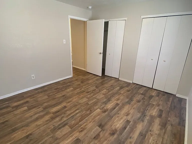 Echols 1500 - Sedona Apartments — Photo 47
