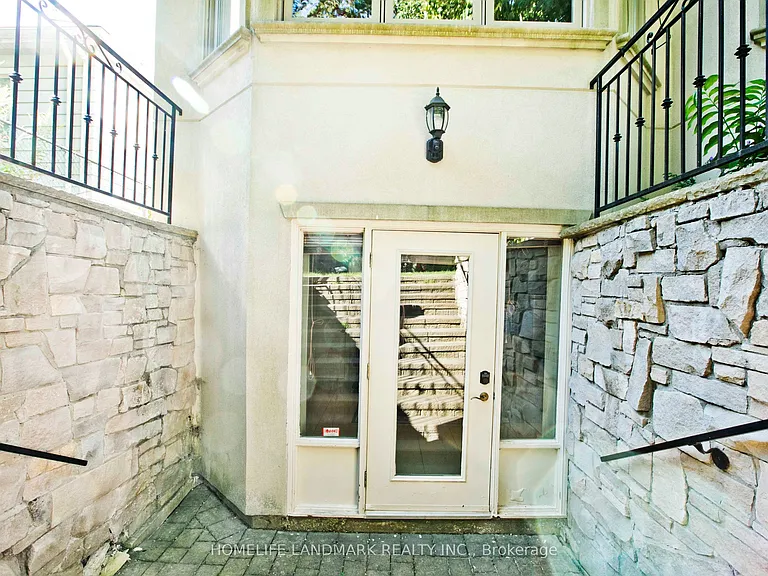 206 Kingsdale Ave — Photo 16
