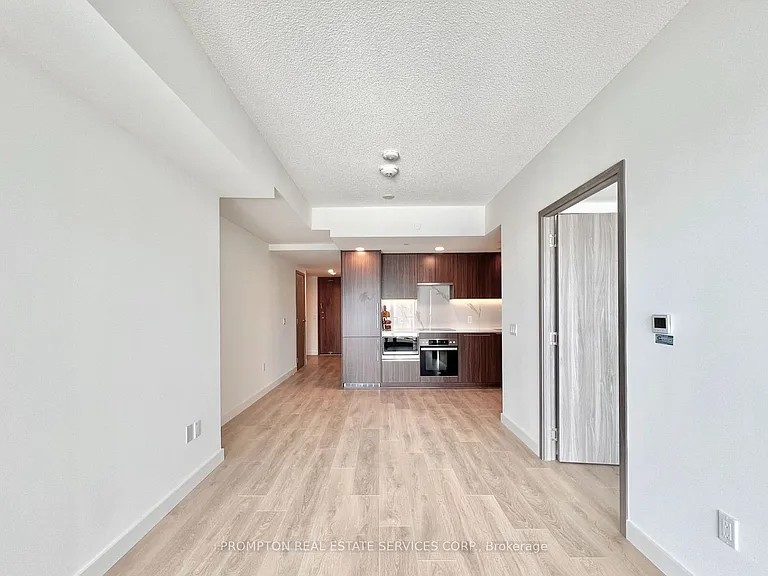 3 Concord Cityplace Way #2808 — Photo 3