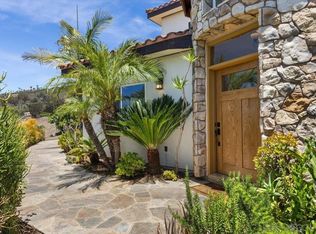 2342 Carioca Pl, Vista, CA 92084