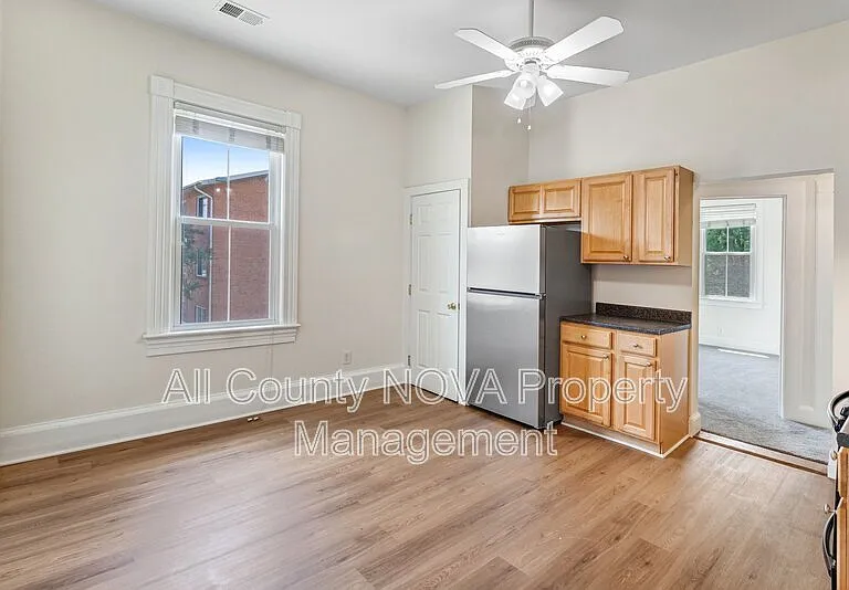 8753 Signal Hill Rd #3 — Photo 5