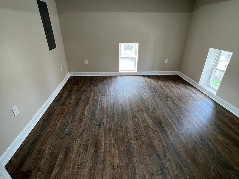 233 N Mulberry St #6 — Photo 10