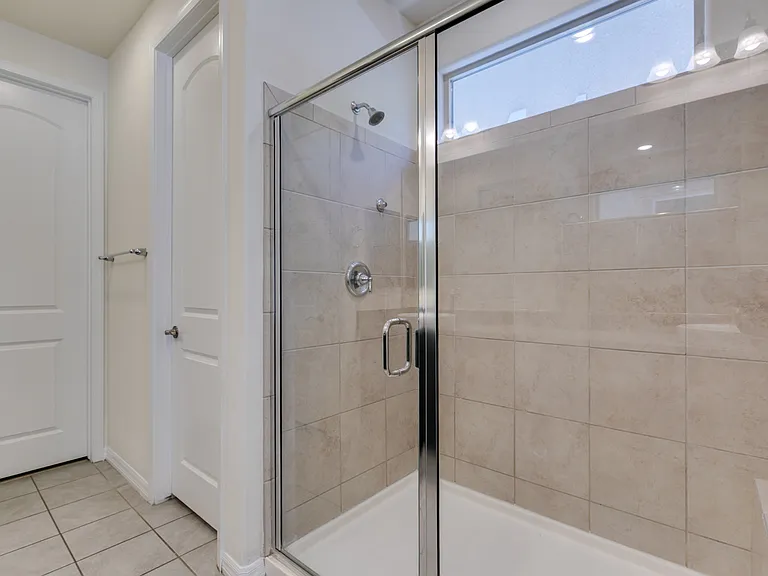 135 Berneri Dr — Photo 10