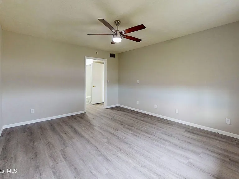 2160 N Highway A1a Hwy #303 — Photo 18