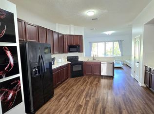 6419 Blue Leaf Lane, Jacksonville, FL 32244