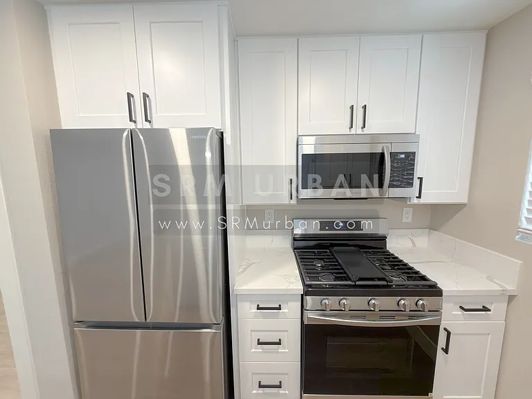 4045 Cherokee Ave #4 — Photo 7