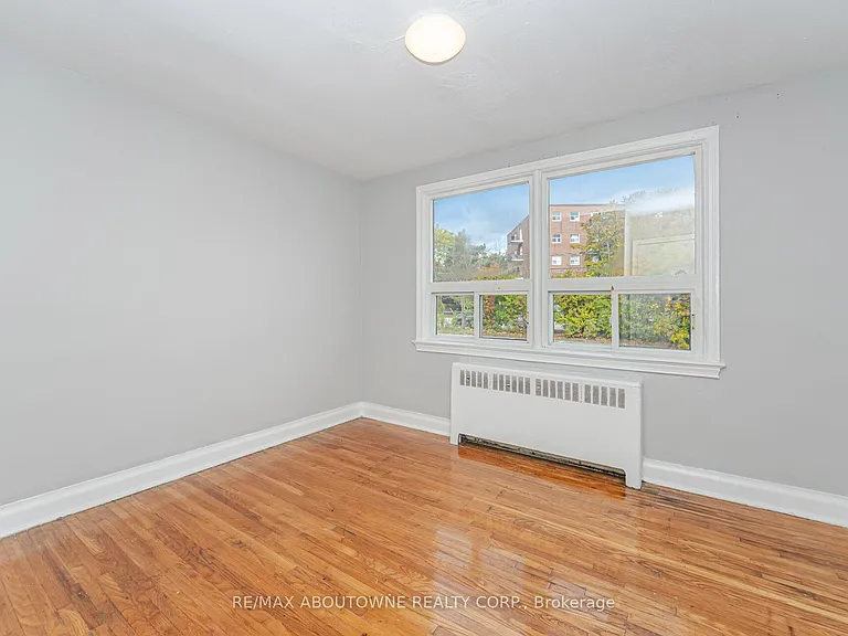 1031 Churchill Ave E #3 — Photo 18