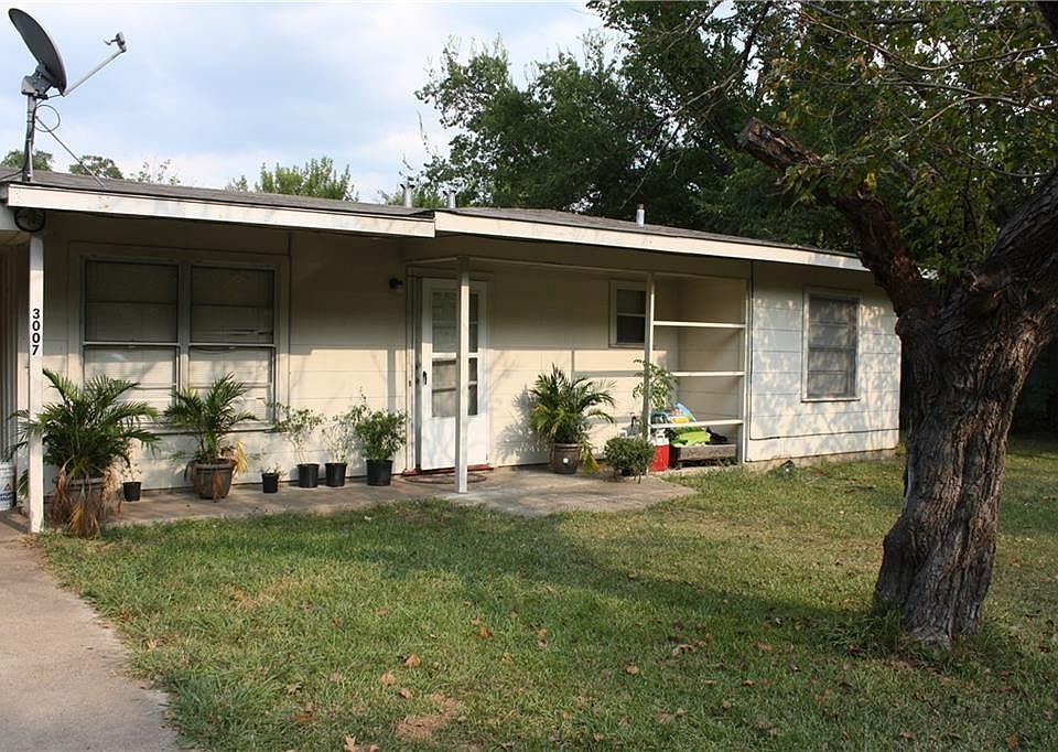 1st image of 3007 Winfield Dr