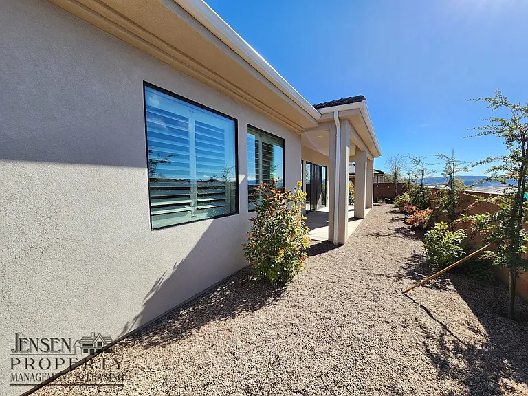 1333 W Broad Point Dr — Photo 41