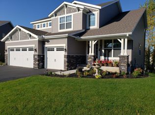 3219 Oak View Dr, Woodbury, MN 55129