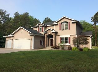 5993 1825th Rd, Gladstone, MI 49837