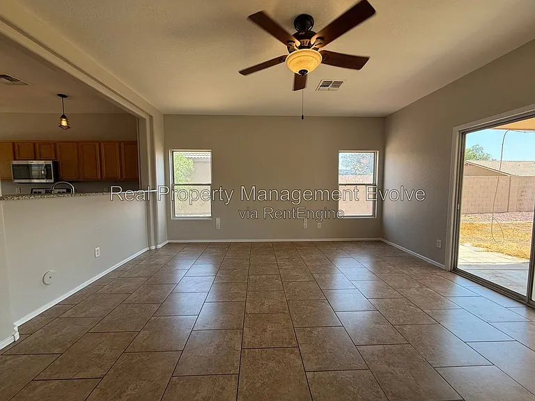 15361 W Port Au Prince Ln — Photo 4