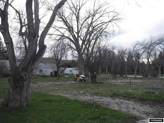 2nd image of 12 Sunset Ave