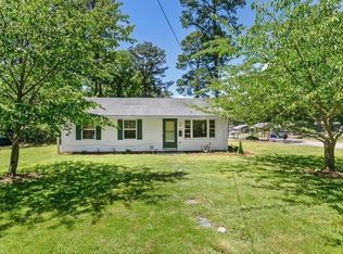 307 Pine Grove Ave, Hampton, VA 23669