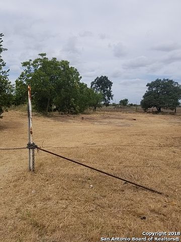 2nd image of 13085 Somerset Rd