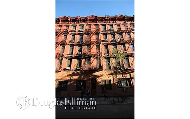 Rented by Douglas Elliman | media 13