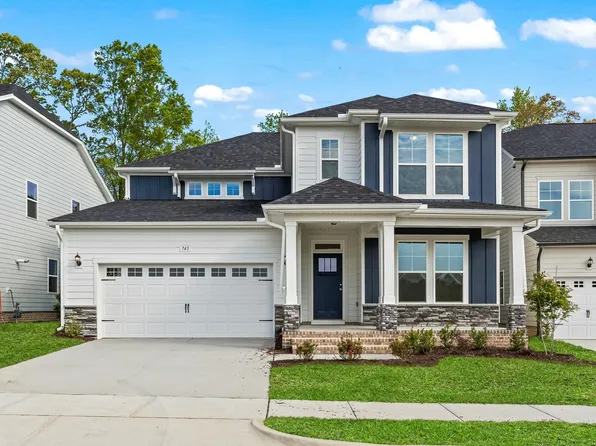 745 Aristocrat Ln, Knightdale, NC 27545