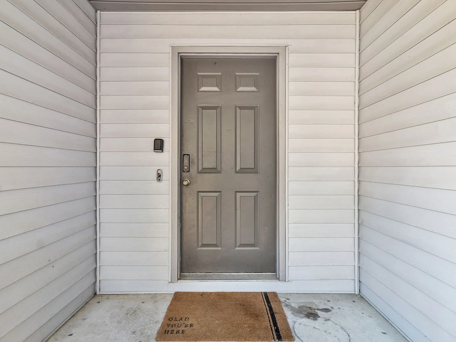 3 bed, 1250 sqft, $1,650 — Photo 4