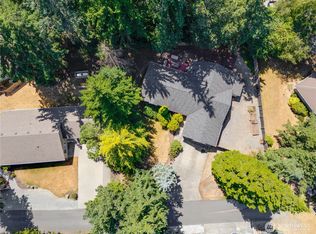 399 Tilingit Pl, La Conner, WA 98257