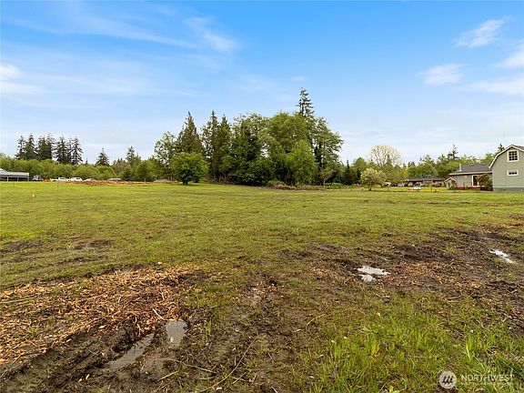 2nd image of 6620 River Road