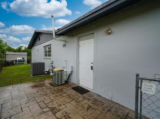 13101 SW 82nd Ter, Miami, FL 33183