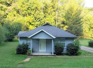 102 Chestnut St, Fieldale, VA 24089