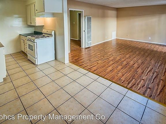 5th image of 1145 Elden Ave APT 10