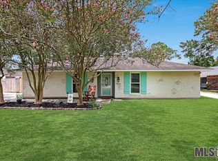 7334 Associate Dr, Baton Rouge, LA 70817