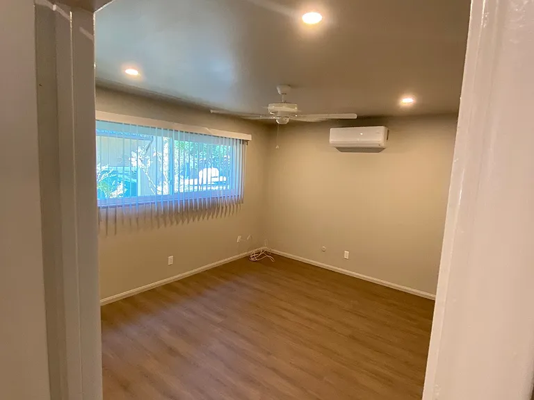 503 N Ventura Street Apt 5 Bedroom 6_06182025