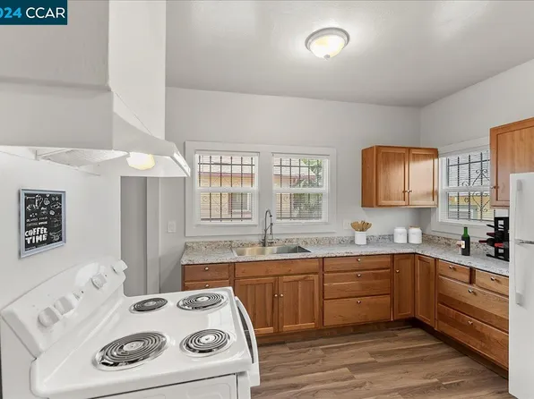 870 Black Diamond St, Pittsburg, CA 94565