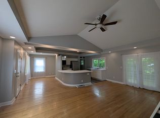 3503 Huon Dr, Louisville, KY 40218