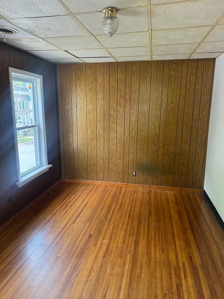 2 bed, $1,250 — Photo 4