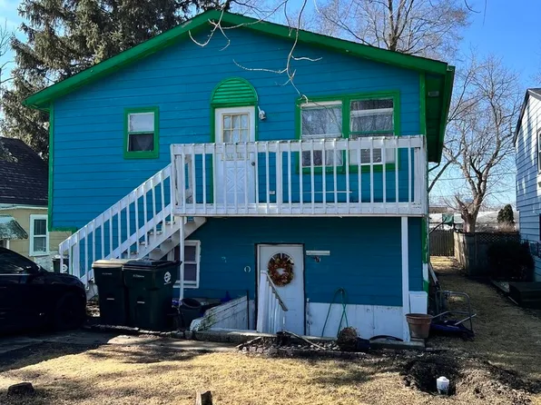 1214 Sunnyside Ct, Round Lake, IL 60073