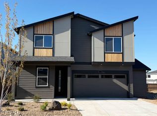 21549 SE Etna Pl, Bend, OR 97702