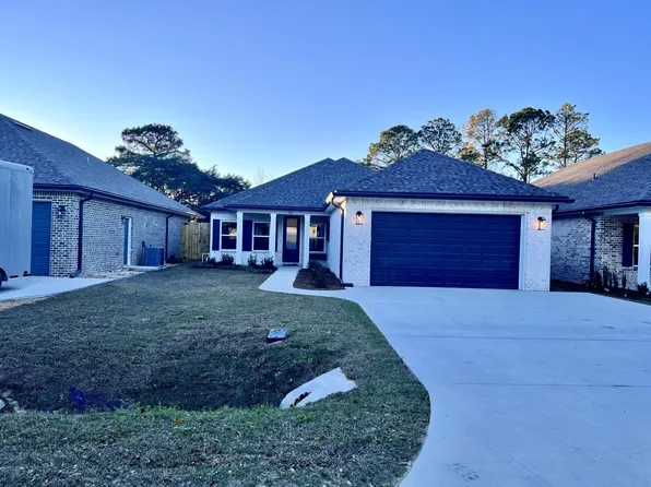 92 Owen St, Niceville, FL 32578