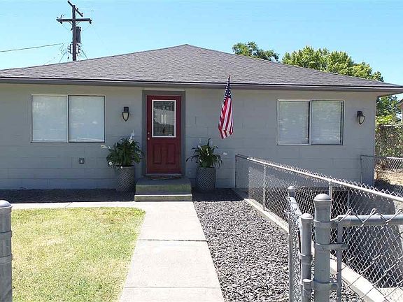 3rd image of 1007 Smith Ave