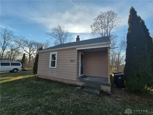 2212 Sherer Ave, Dayton, OH 45414